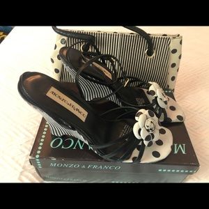 🌸Black & White Striped & Polka Dot sandals